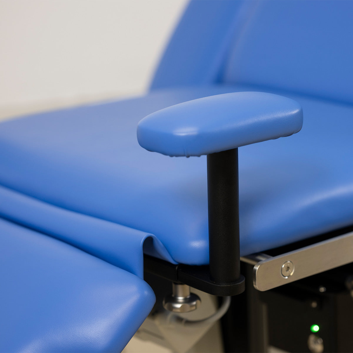 Ezer Sillón de Exploración Motorizado EOT-5200 — vista 15 de 30