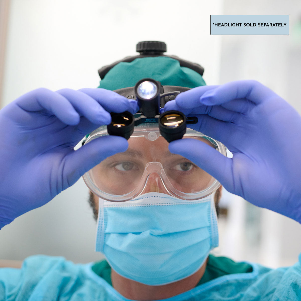 Neitz Lupas Dentales con Iluminación NTZ-BLD-3 (2.5X - 3.0X) — vista 11 de 30